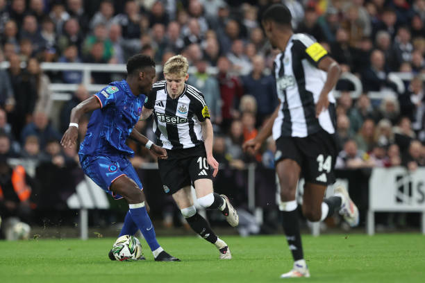 以及中场的 以及中场的